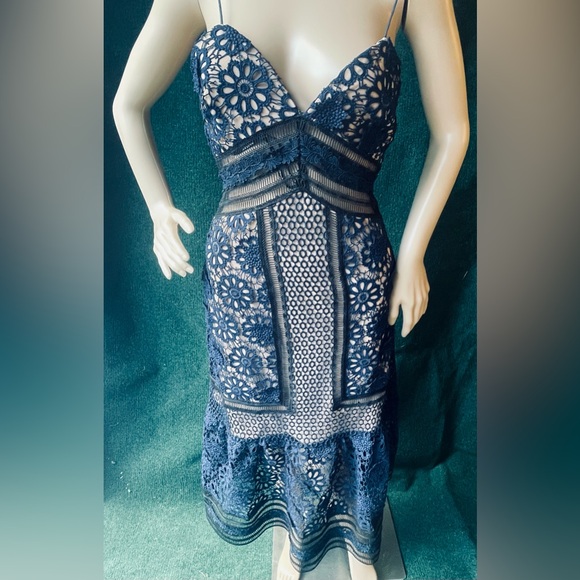 Self portrait lace midi dress - Picture 3 of 6
